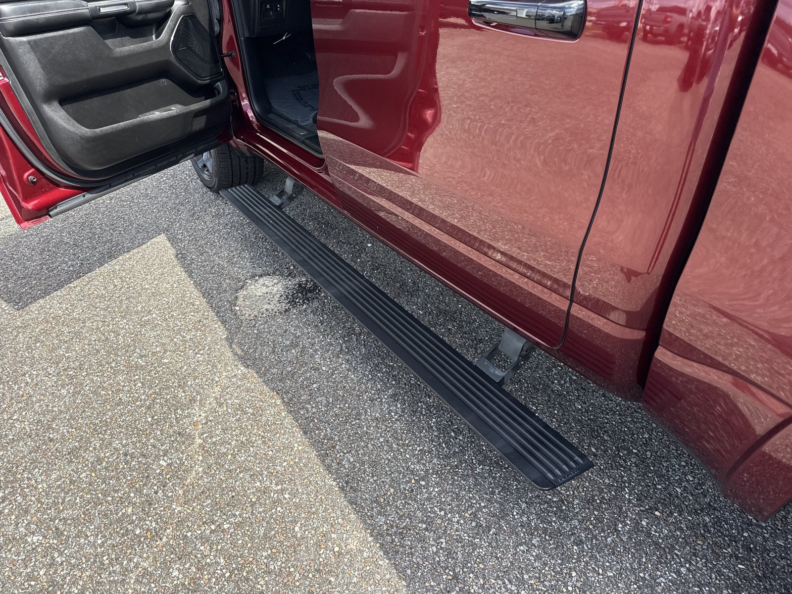Used 2024 RAM 1500 Limited AWD/4WD image 17