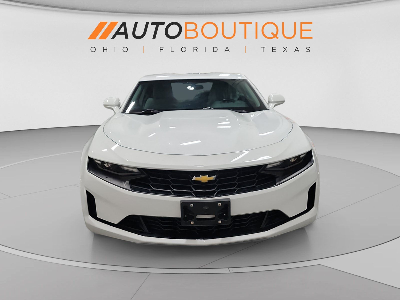 Used 2020 Chevrolet Camaro LT RWD image 8