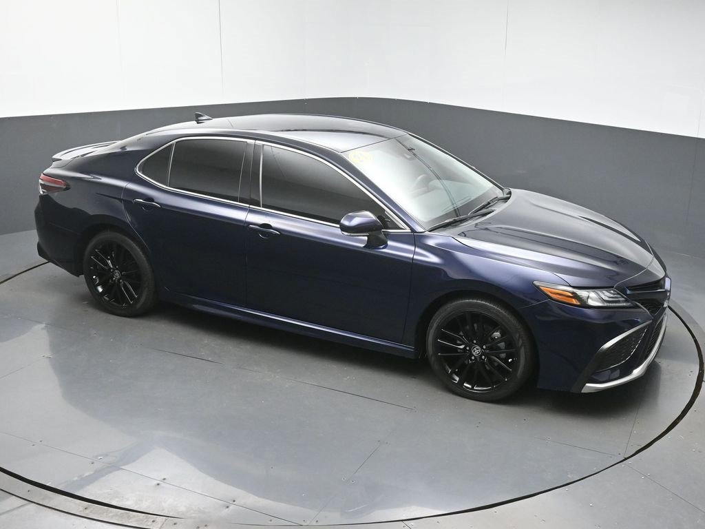 Used 2021 Toyota Camry XSE image 43