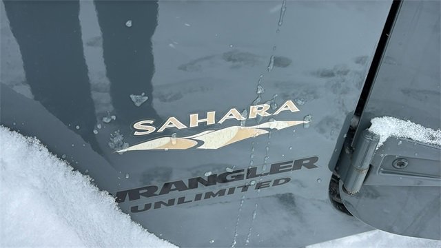 Used 2014 Jeep Wrangler Unlimited Sahara w/ Connectivity Group image 28