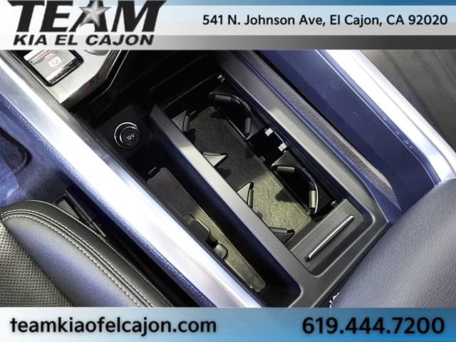 Used 2024 Audi Q8 e-tron Premium Plus AWD/4WD image 35