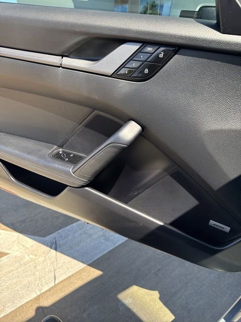 Used 2020 Porsche 911 Carrera S image 6