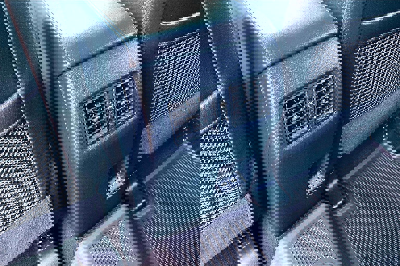 Used 2023 Toyota 4Runner SR5 Premium w/ Moonroof Package image 33