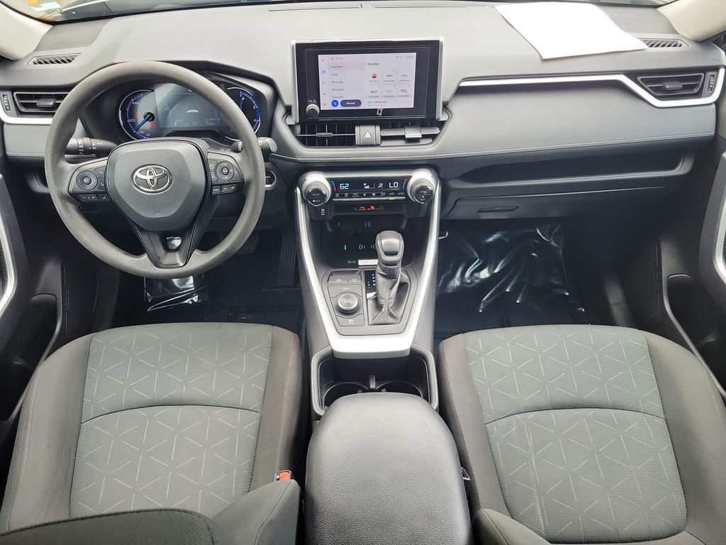 Used 2024 Toyota RAV4 AWD Hybrid image 19