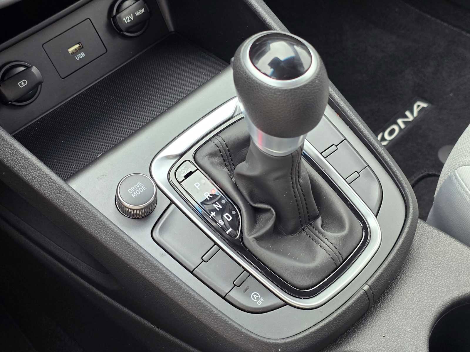 Used 2022 Hyundai Kona SEL AWD/4WD image 32