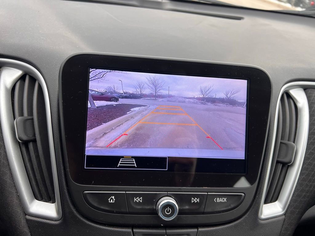 Used 2024 Chevrolet Malibu LT image 27