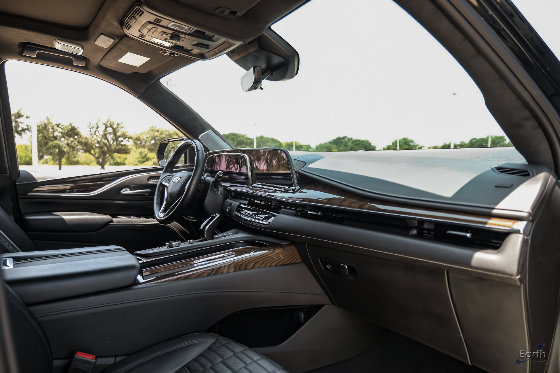 Used 2023 Cadillac Escalade Sport Platinum AWD/4WD image 43