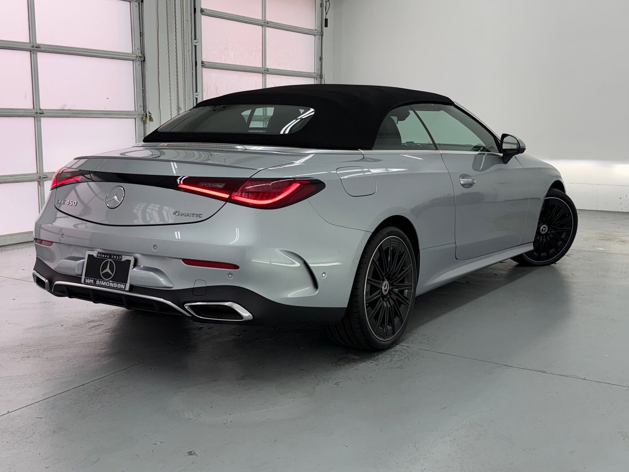 Used 2025 Mercedes-Benz CLE 450 4MATIC Cabriolet image 33