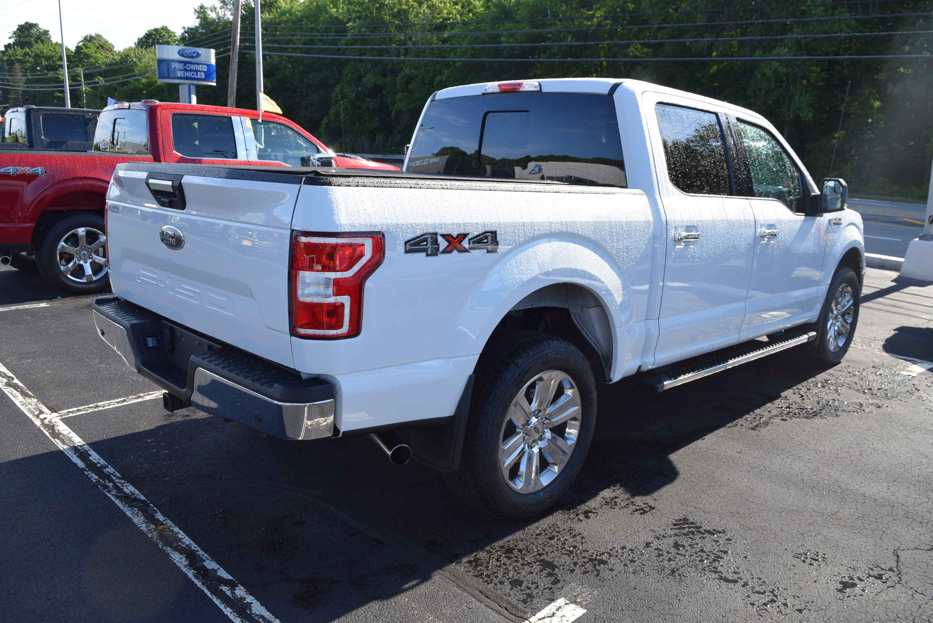 Used 2019 Ford F150 XLT w/ Equipment Group 302A Luxury AWD/4WD image 3