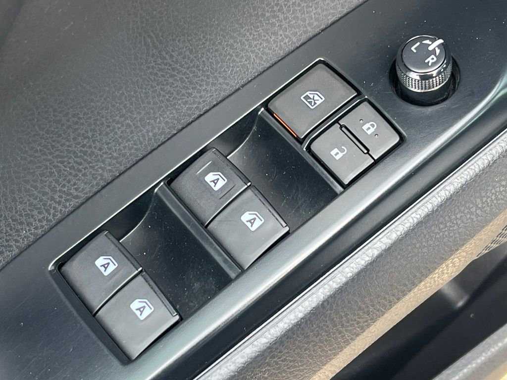 Used 2019 Toyota Camry LE w/ Convenience Package image 16