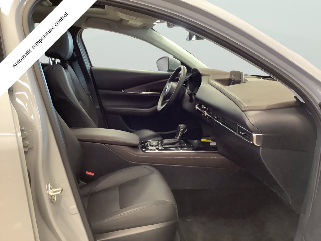 Certified 2025 MAZDA CX-30 AWD 2.5 S w/ Premium Package image 14