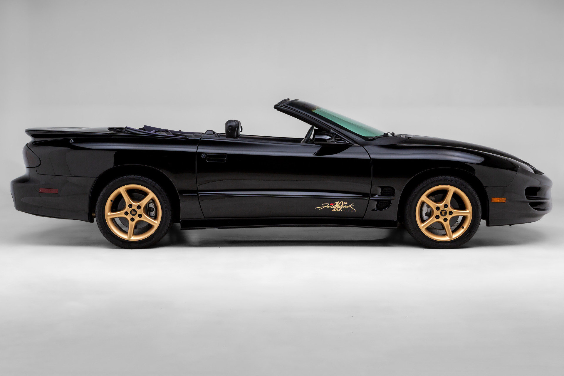 Used 2001 Pontiac Firebird Trans Am w/ SLP Firehawk Pkg RWD image 2
