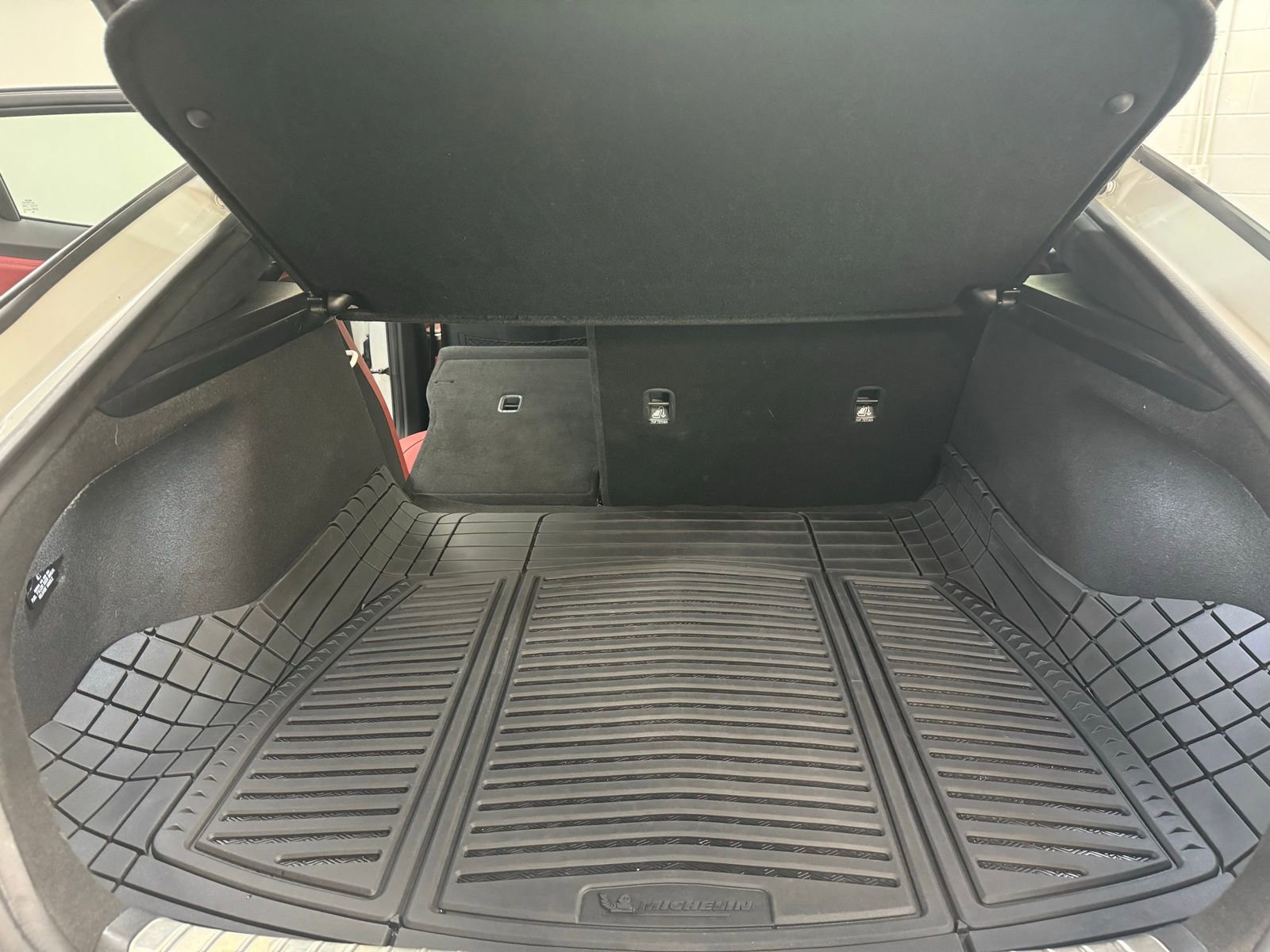 Used 2020 Kia Stinger GT2 image 34