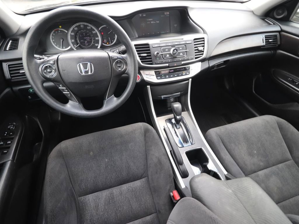 Used 2013 Honda Accord EX image 9