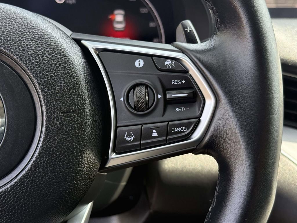 Certified 2025 Acura TLX w/ Technology Package image 27