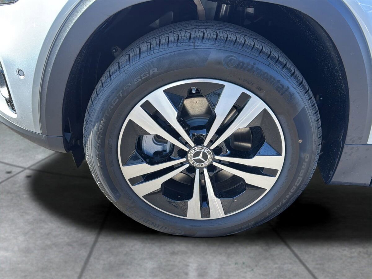 New 2026 Mercedes-Benz GLB 250 image 9