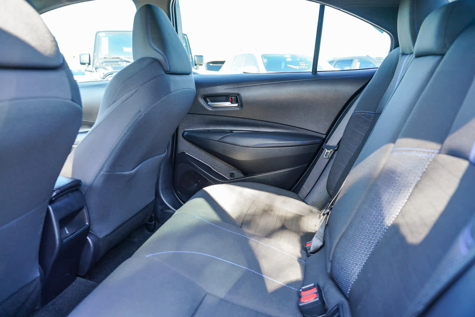 Used 2020 Toyota Corolla SE image 18