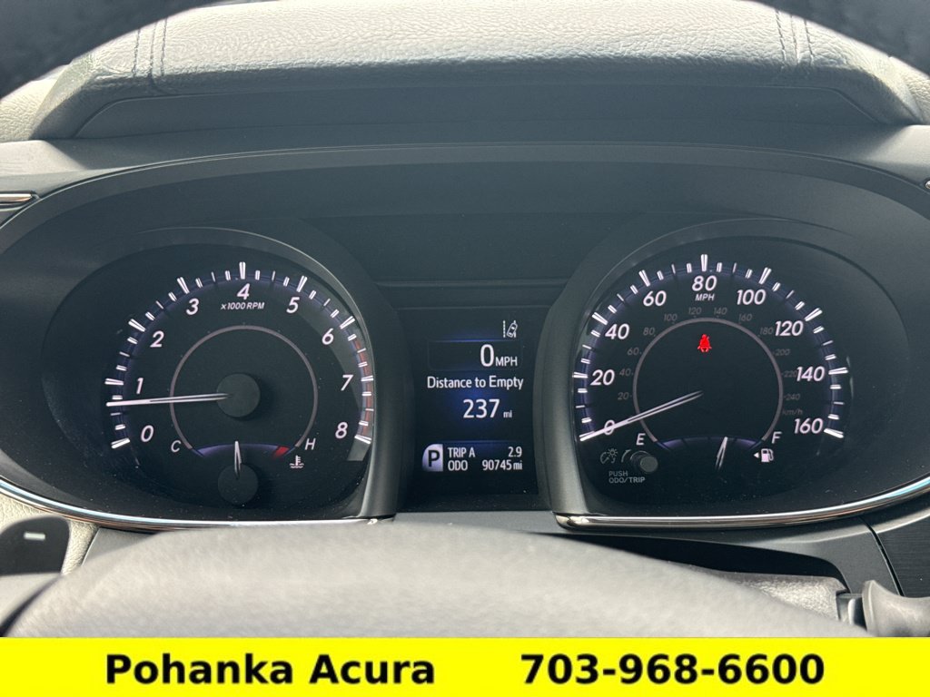 Used 2017 Toyota Avalon XLE Premium FWD image 9