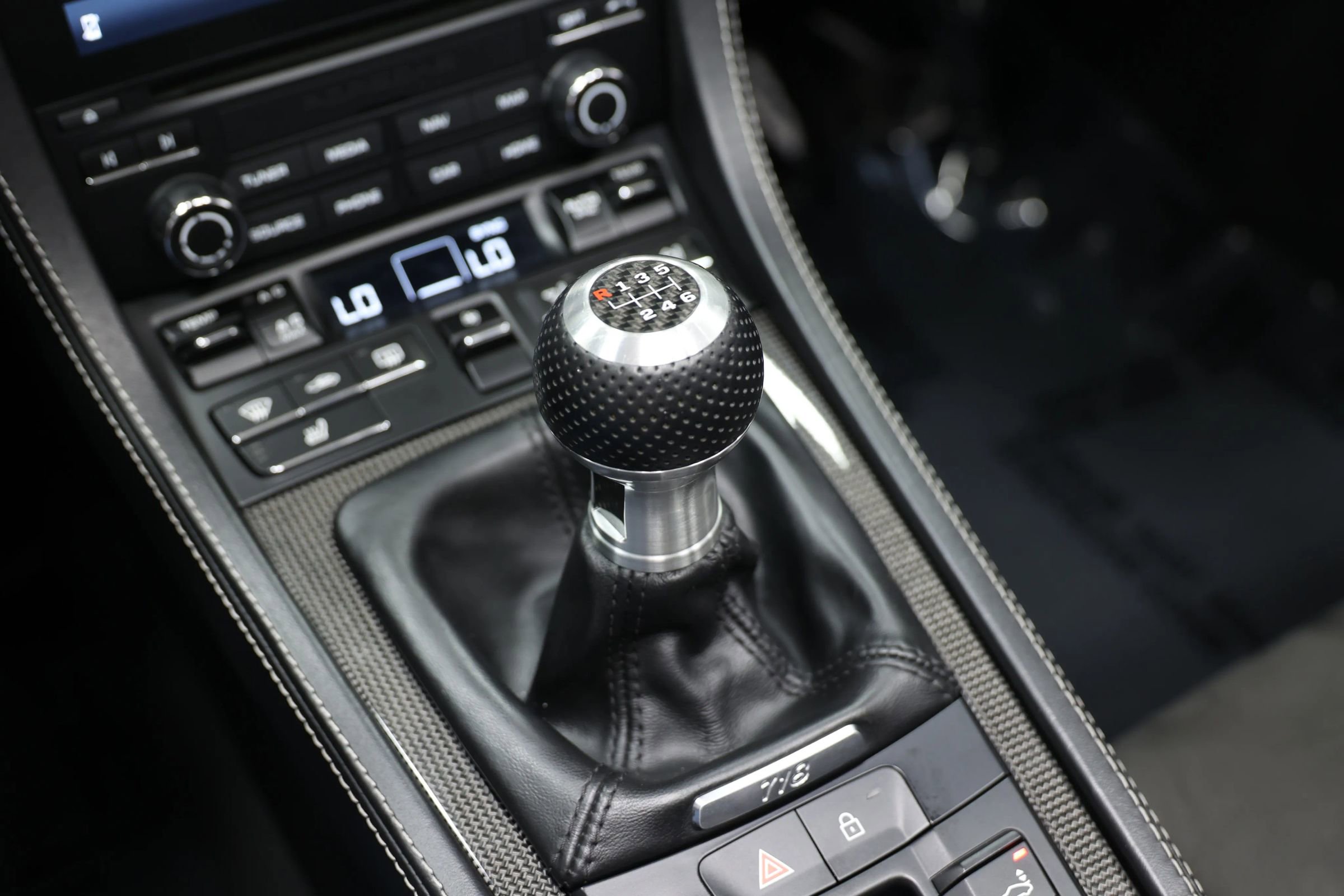 Used 2021 Porsche 718 Boxster GTS image 34