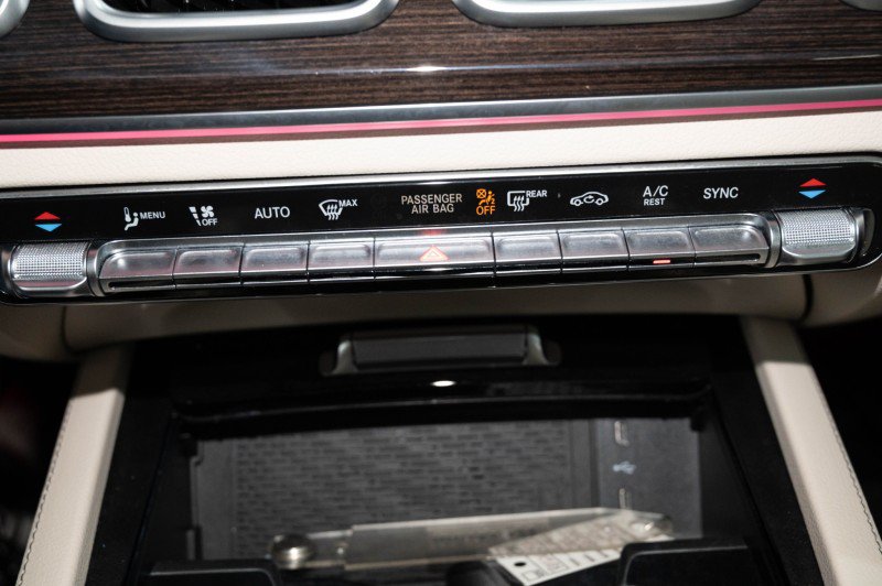 Certified 2026 Mercedes-Benz GLS 450 4MATIC image 32