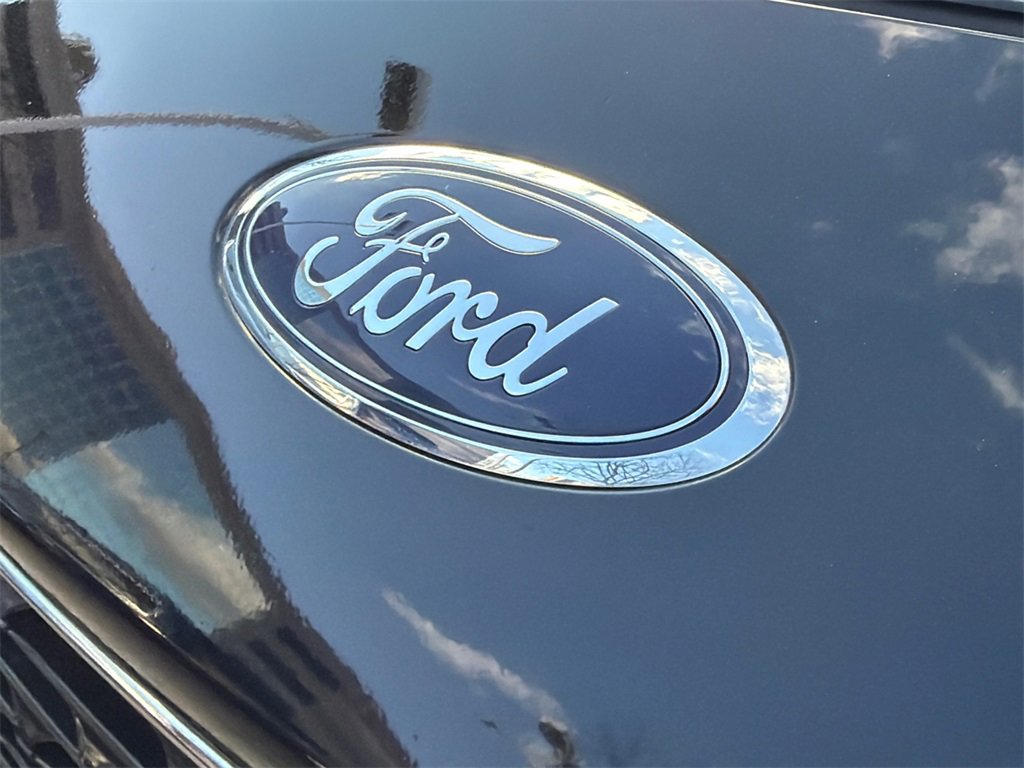 Used 2022 Ford Escape Titanium image 13