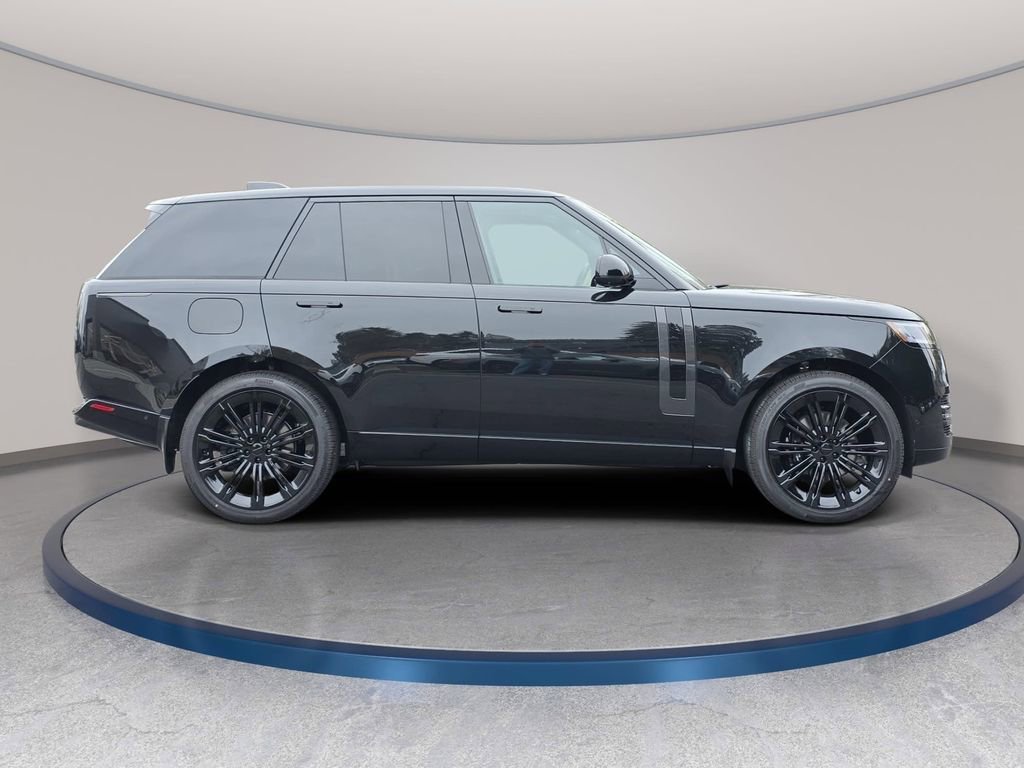 New 2026 Land Rover Range Rover SE AWD/4WD image 4