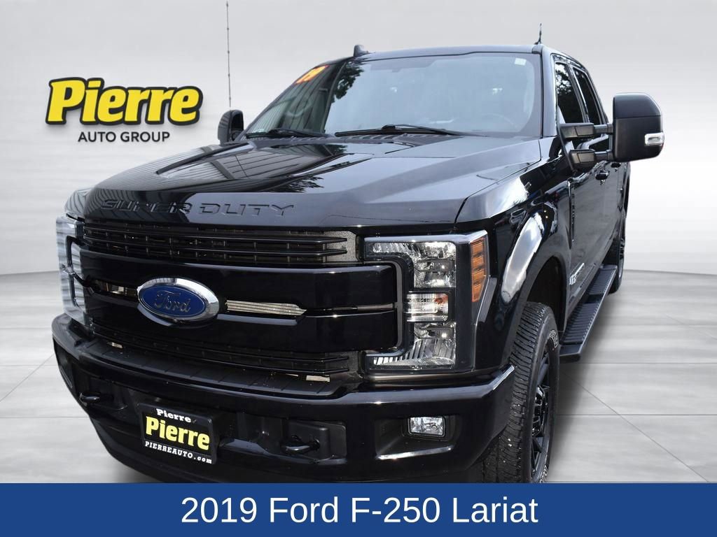 Used 2019 Ford F250 Lariat image 1