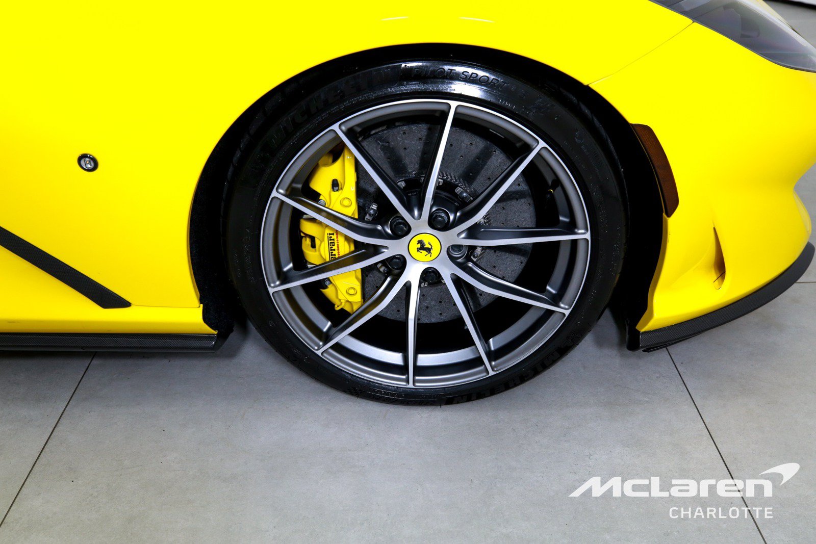 Used 2023 Ferrari 812 GTS RWD image 30