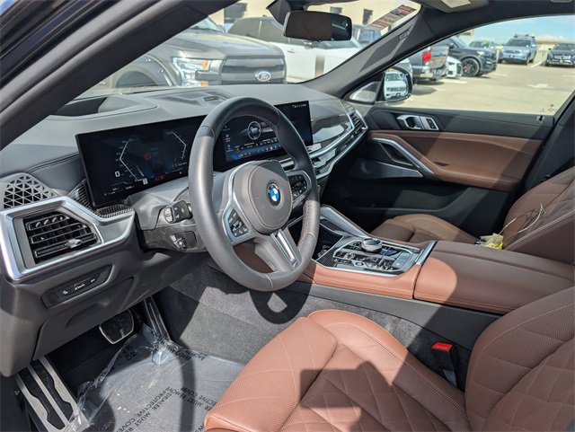 Used 2025 BMW X6 M60i w/ Executive Package image 14