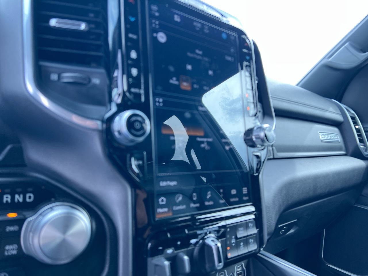 Used 2023 RAM 1500 Laramie image 24