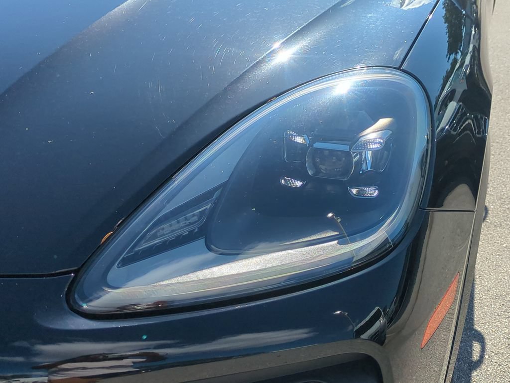 Used 2023 Porsche Cayenne S AWD/4WD image 11