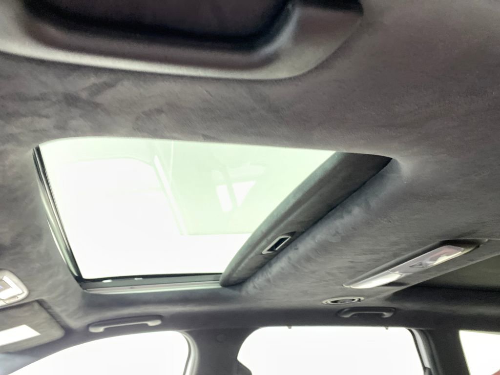 Certified 2024 Kia Telluride SX Prestige w/ Towing Package AWD/4WD image 10