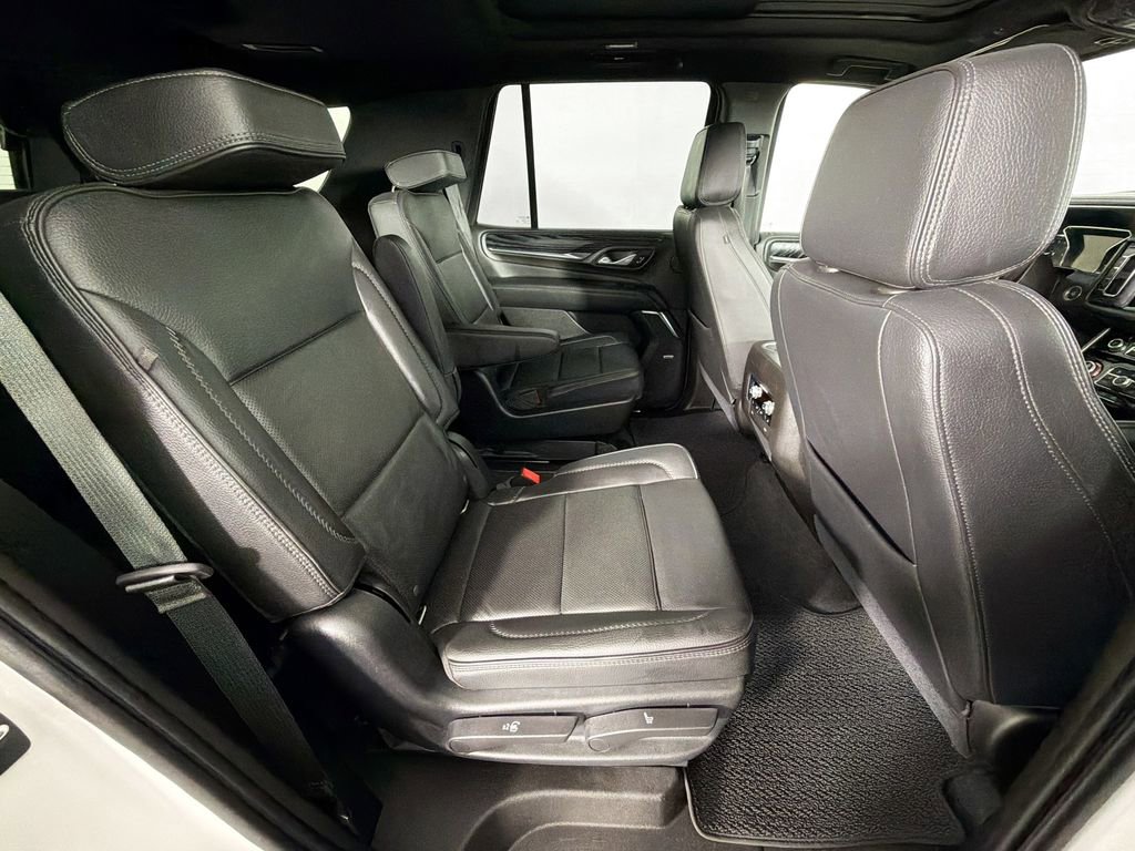Used 2021 GMC Yukon Denali w/ Denali Premium Package AWD/4WD image 31