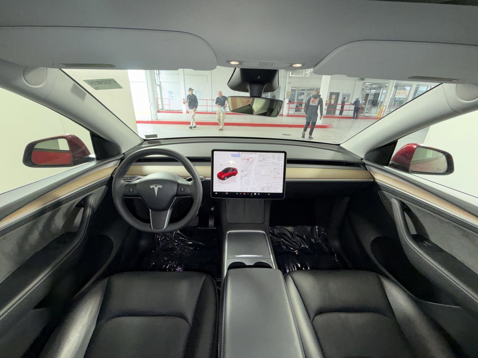 Used 2024 Tesla Model Y Long Range image 23