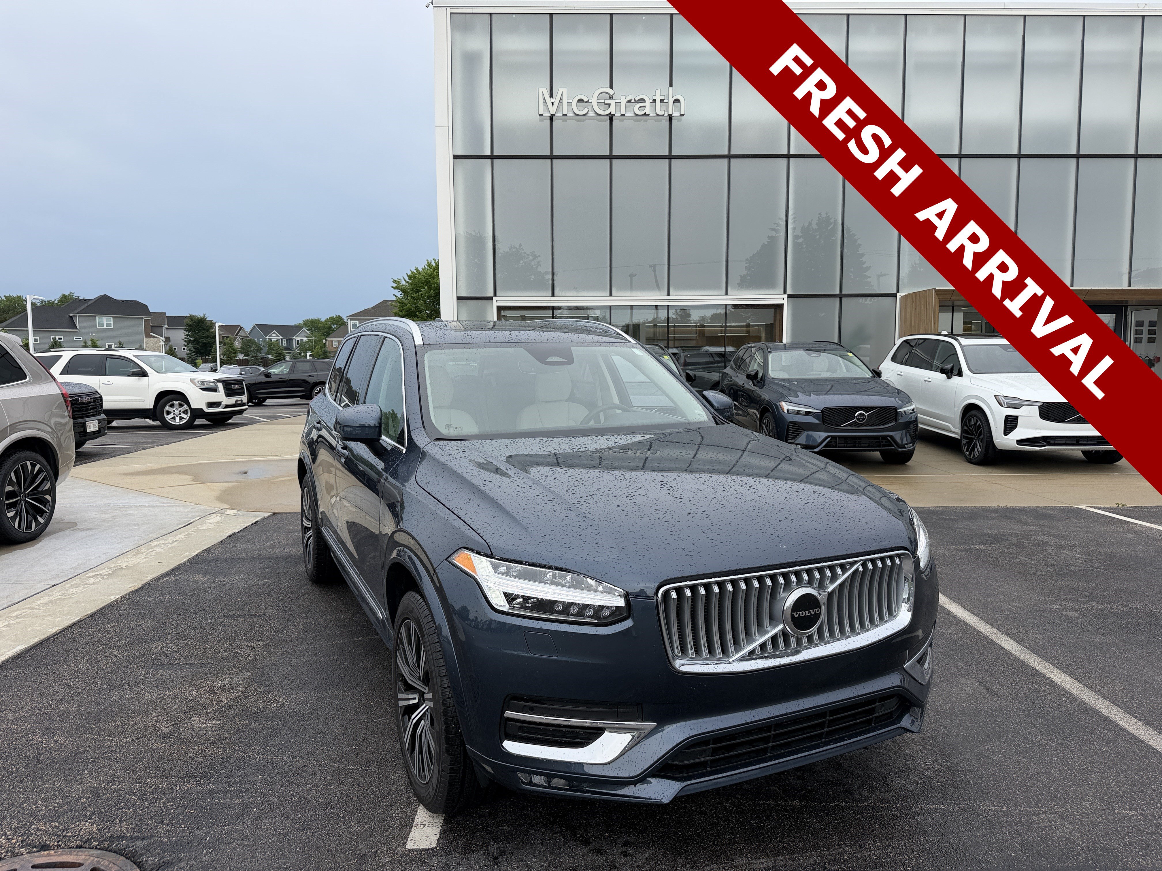 Used 2025 Volvo XC90 B5 Core w/ Protection Package Premier