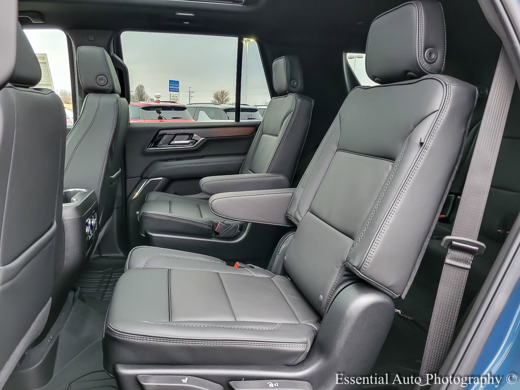 New 2026 GMC Yukon Denali w/ Sun & Power Step Package image 10