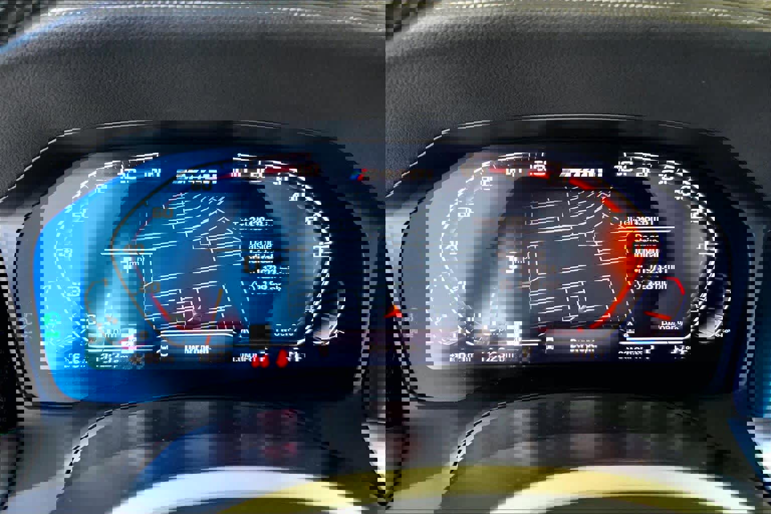 Used 2021 BMW M440i Convertible w/ Shadowloine Package image 22