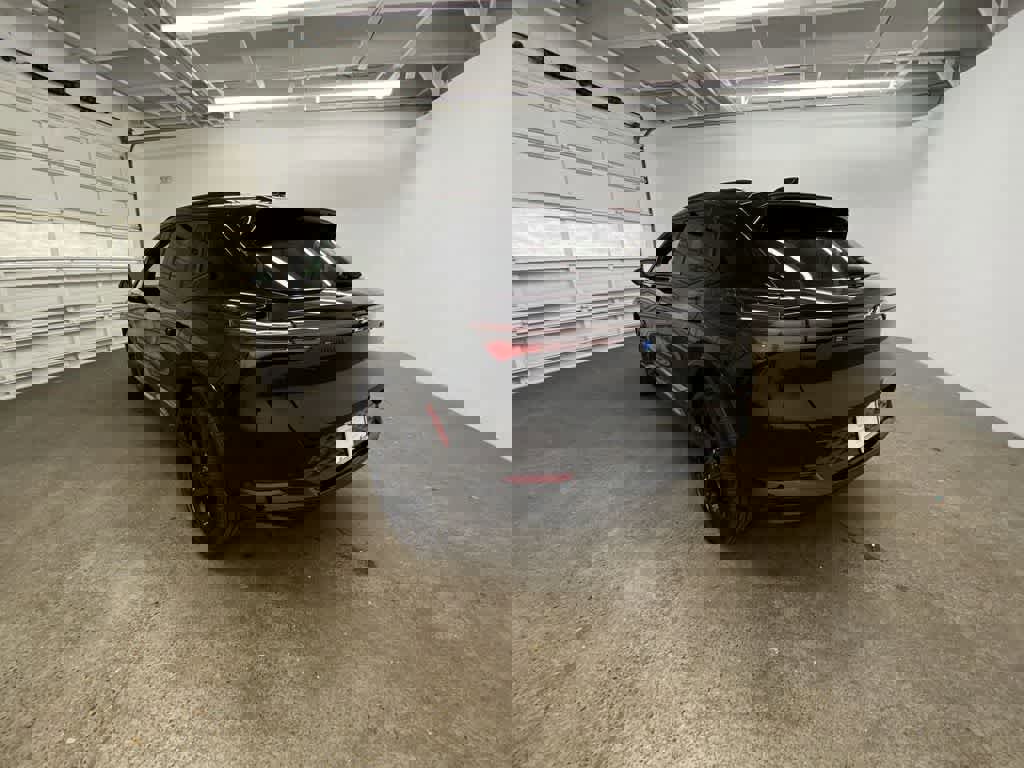 Used 2024 Chevrolet Equinox EV RS image 4