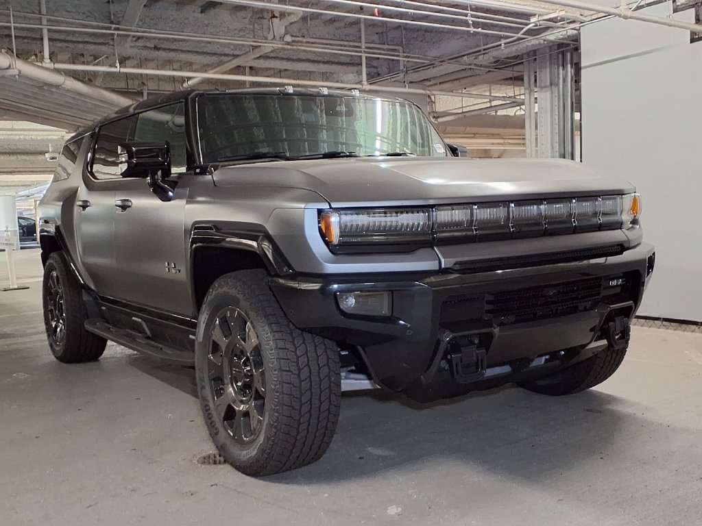 New 2026 GMC Hummer EV 3X w/ Carbon Fiber Edition Package AWD/4WD image 3