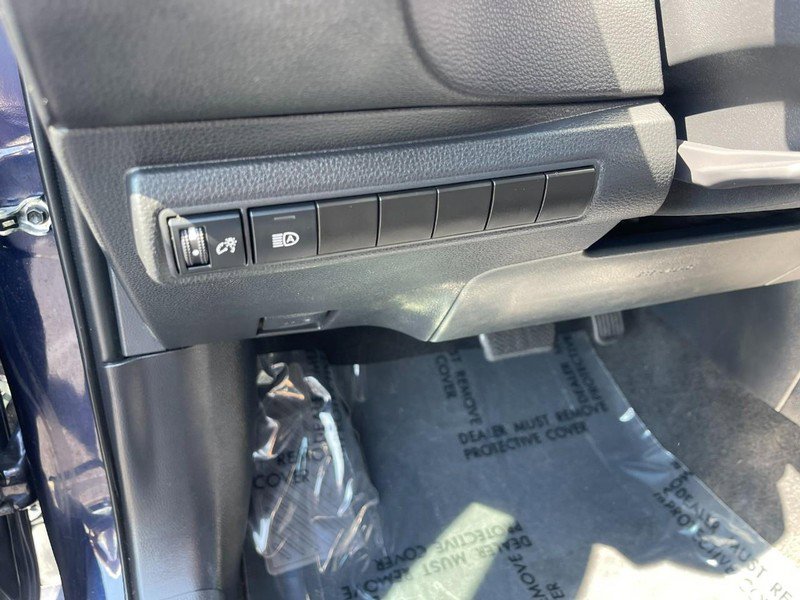 Used 2022 Toyota Corolla SE image 19