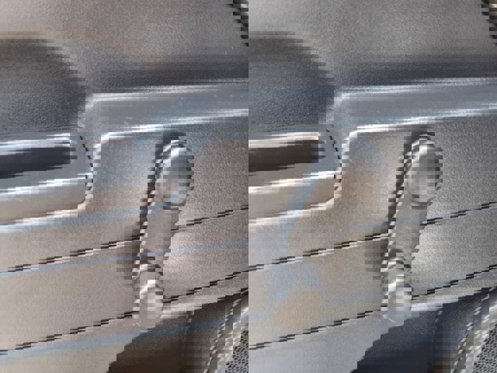 Used 2015 Jeep Patriot Sport image 14