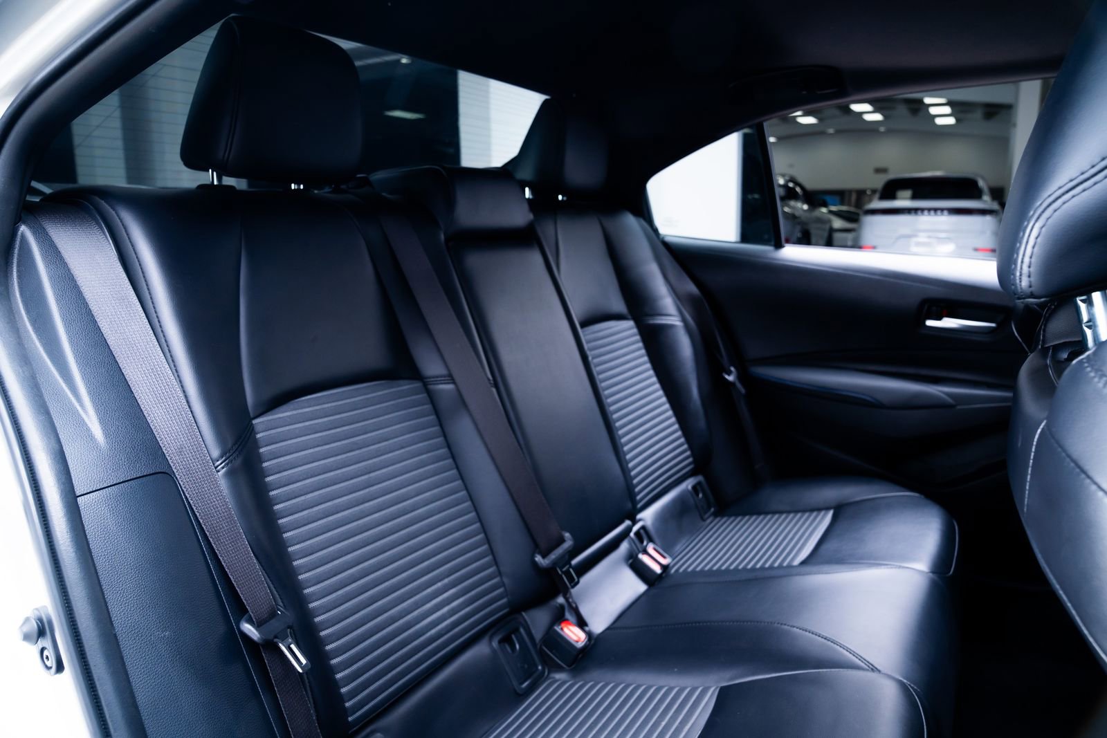 Used 2022 Toyota Corolla XSE w/ Carpet Mat Package (TMS) FWD image 22