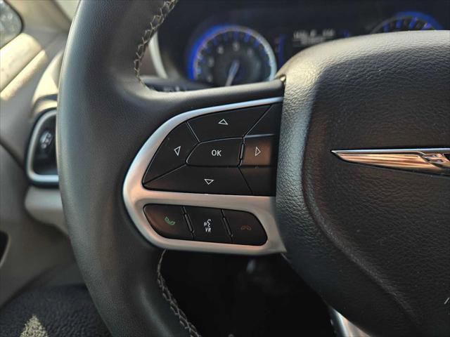 Used 2023 Chrysler Voyager LX FWD image 27