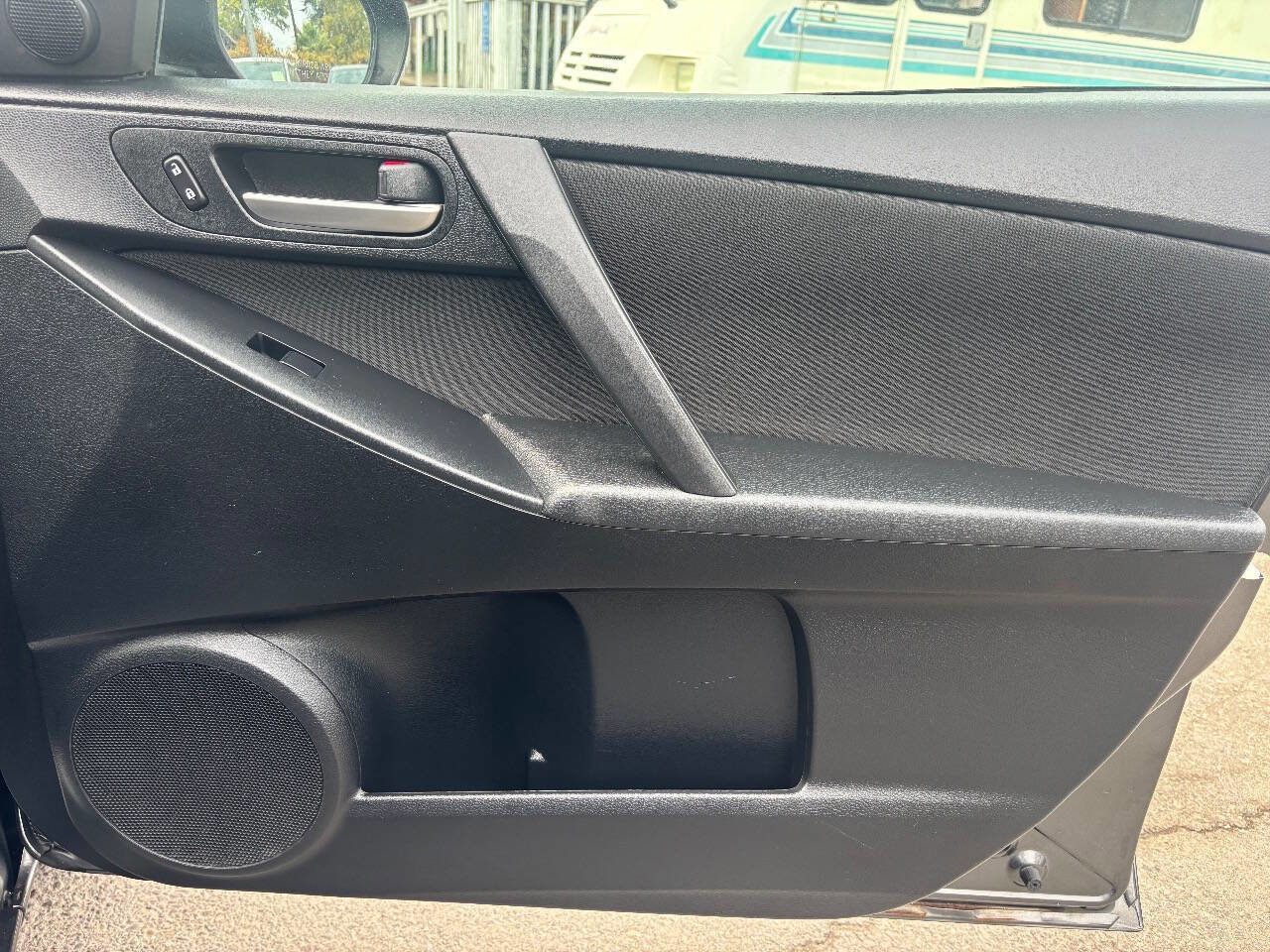 Used 2012 MAZDA MAZDA3 i Touring image 19