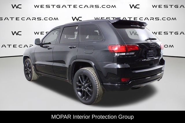 Used 2021 Jeep Grand Cherokee Laredo X image 5