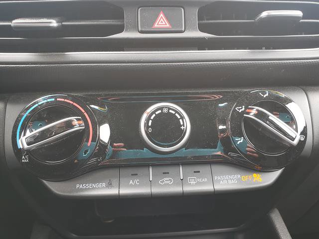 Used 2023 Hyundai Kona SEL w/ Cargo Package image 25