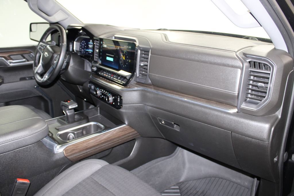 Used 2023 Chevrolet Silverado 1500 RST image 30