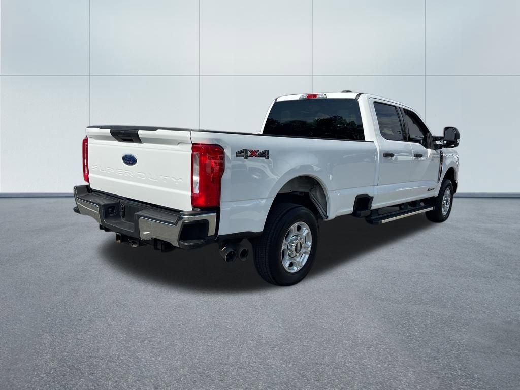 Certified 2025 Ford F250 XLT image 5
