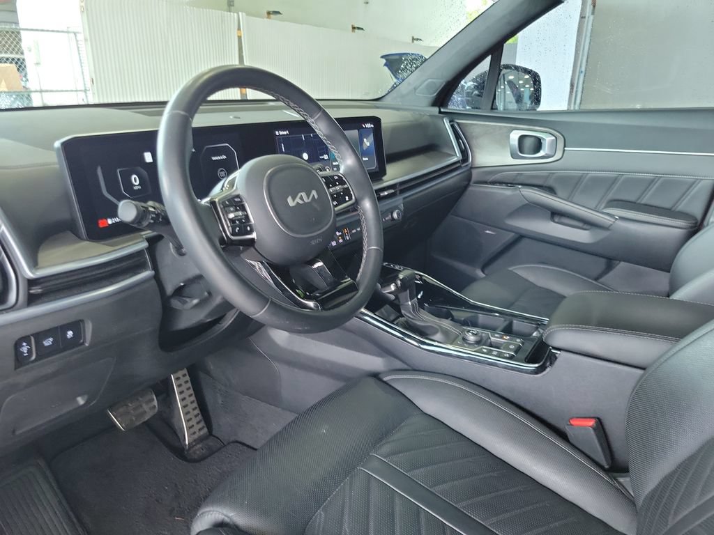 Certified 2024 Kia Sorento SX Prestige AWD/4WD image 17