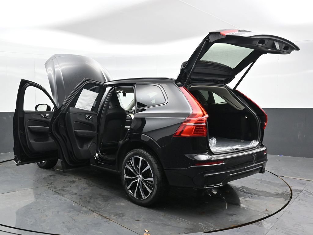 New 2025 Volvo XC60 B5 Plus w/ Protection Package Premier image 50